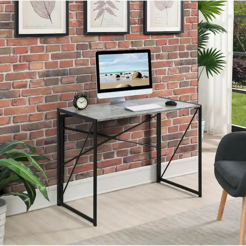 Folding Desk with Spacious Desktop